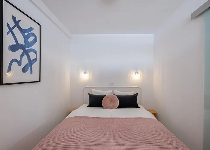 Апартаменти Luxury Paradise